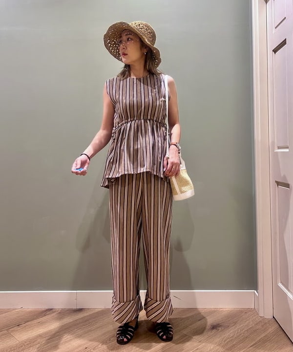 BEAMS HEARTのペーパー スカシハット レディース 帽子を使ったコーディネートを紹介します。｜Rakuten Fashion(楽天ファッション／旧楽天ブランドアベニュー)6180432