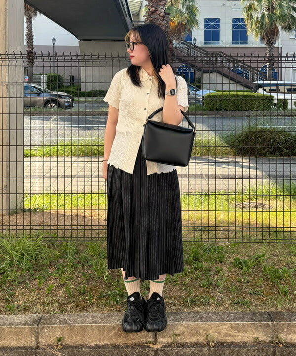 BEAMS WOMENのベルト ハンドル スクエア ショルダーバッグ 25SS レディースを使ったコーディネートを紹介します。｜Rakuten Fashion(楽天ファッション／旧楽天ブランドアベニュー)6180487