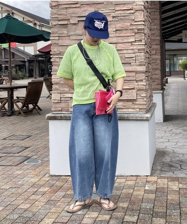 BEAMS HEARTのB-HEARTロゴ メッセージ マルチポーチ 25AW レディース ストラップ 取り外し可能を使ったコーディネートを紹介します。｜Rakuten Fashion(楽天ファッション／旧楽天ブランドアベニュー)6180489