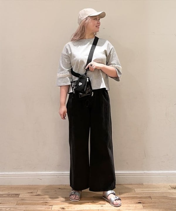 BEAMS HEARTの袖レース ポンチプルオーバーを使ったコーディネートを紹介します。｜Rakuten Fashion(楽天ファッション／旧楽天ブランドアベニュー)6180510