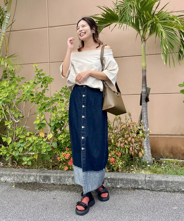 BEAMS HEARTのターンバックデニム ボタン スカート(S~M)を使ったコーディネートを紹介します。｜Rakuten Fashion(楽天ファッション／旧楽天ブランドアベニュー)6180653