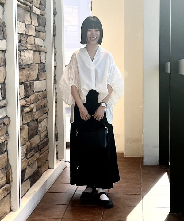 BEAMS HEARTのフロッキードット サテン スカートを使ったコーディネートを紹介します。｜Rakuten Fashion(楽天ファッション／旧楽天ブランドアベニュー)6180663