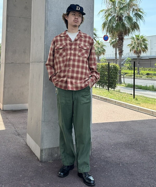 BEAMS HEARTのポリエステル レーヨン オンブレーチェック シャツを使ったコーディネートを紹介します。｜Rakuten Fashion(楽天ファッション／旧楽天ブランドアベニュー)6180772