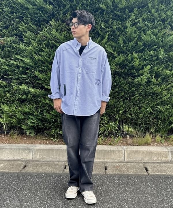 BEAMS HEARTのレタード オックスフォード ボタンダウンシャツを使ったコーディネートを紹介します。｜Rakuten Fashion(楽天ファッション／旧楽天ブランドアベニュー)6180788