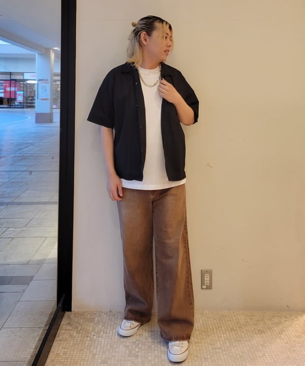 BEAMS OUTLETのベーシック オープンカラー シャツを使ったコーディネートを紹介します。｜Rakuten Fashion(楽天ファッション／旧楽天ブランドアベニュー)6180835