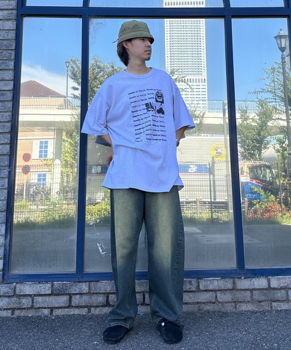 BEAMS OUTLETのYabiku Henrique Yudi / T-shirtを使ったコーディネートを紹介します。｜Rakuten Fashion(楽天ファッション／旧楽天ブランドアベニュー)6180930