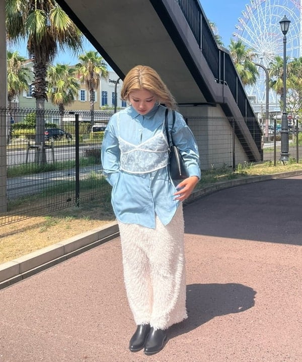 BEAMS HEARTのビスチェ * ロングスリーブシャツ(セットアイテム)を使ったコーディネートを紹介します。｜Rakuten Fashion(楽天ファッション／旧楽天ブランドアベニュー)6181149