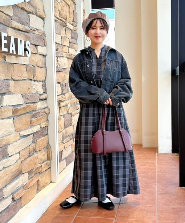 BEAMS HEARTの【秋まで使える】【洗濯機洗い可】ギンガムチェック スキッパー フレアワンピース 25AW フレンチスリーブ 秋色を使ったコーディネートを紹介します。｜Rakuten Fashion(楽天ファッション／旧楽天ブランドアベニュー)6181218