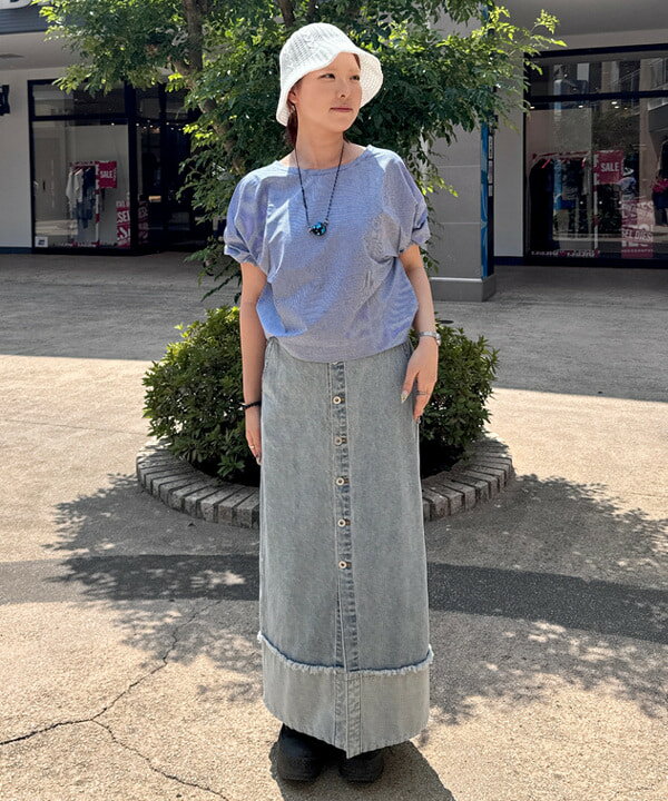 BEAMS HEARTのターンバックデニム ボタン スカート(S~M)を使ったコーディネートを紹介します。｜Rakuten Fashion(楽天ファッション／旧楽天ブランドアベニュー)6181562