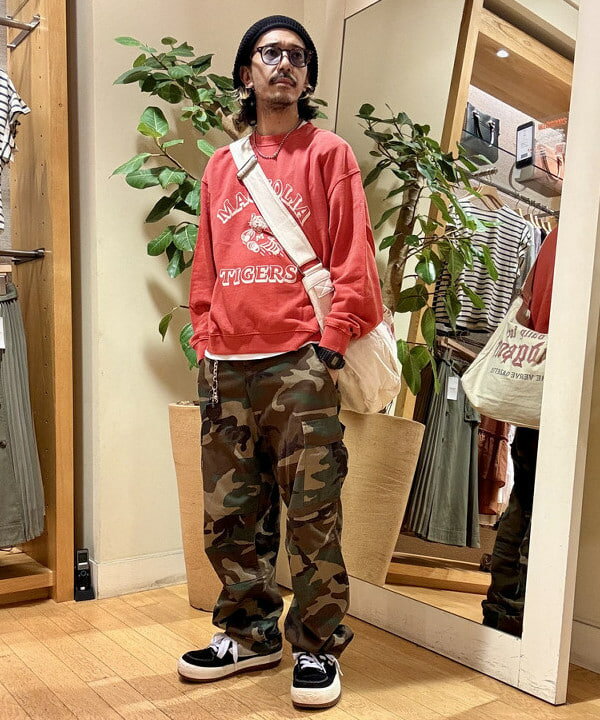 BEAMS HEARTのタイガー フロッキー スウェットを使ったコーディネートを紹介します。｜Rakuten Fashion(楽天ファッション／旧楽天ブランドアベニュー)6181610