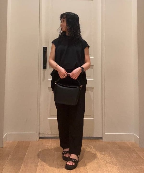 BEAMS HEARTのベルト ハンドル スクエア ショルダーバッグ 25SS レディースを使ったコーディネートを紹介します。｜Rakuten Fashion(楽天ファッション／旧楽天ブランドアベニュー)6181727