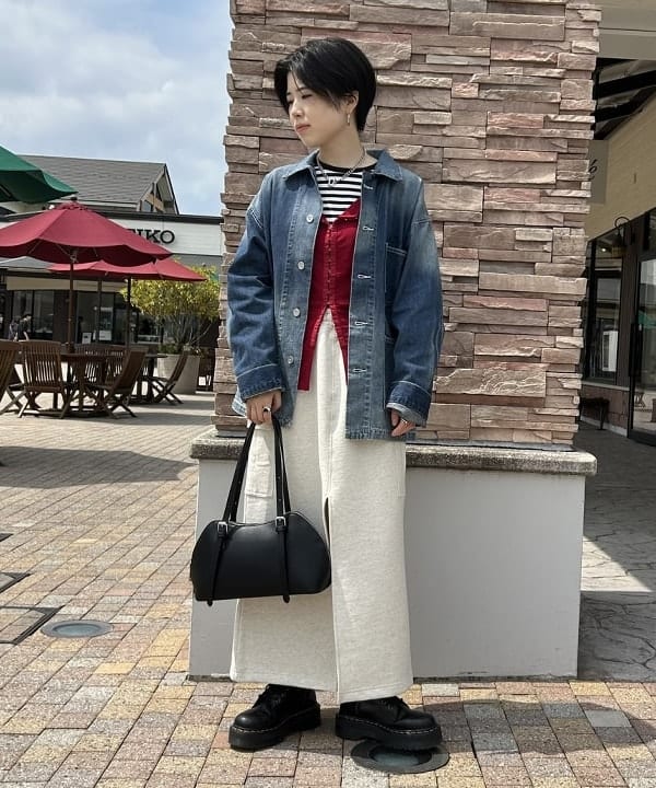 BEAMS HEARTのヴィンテージ デニムカバーオールを使ったコーディネートを紹介します。｜Rakuten Fashion(楽天ファッション／旧楽天ブランドアベニュー)6181587