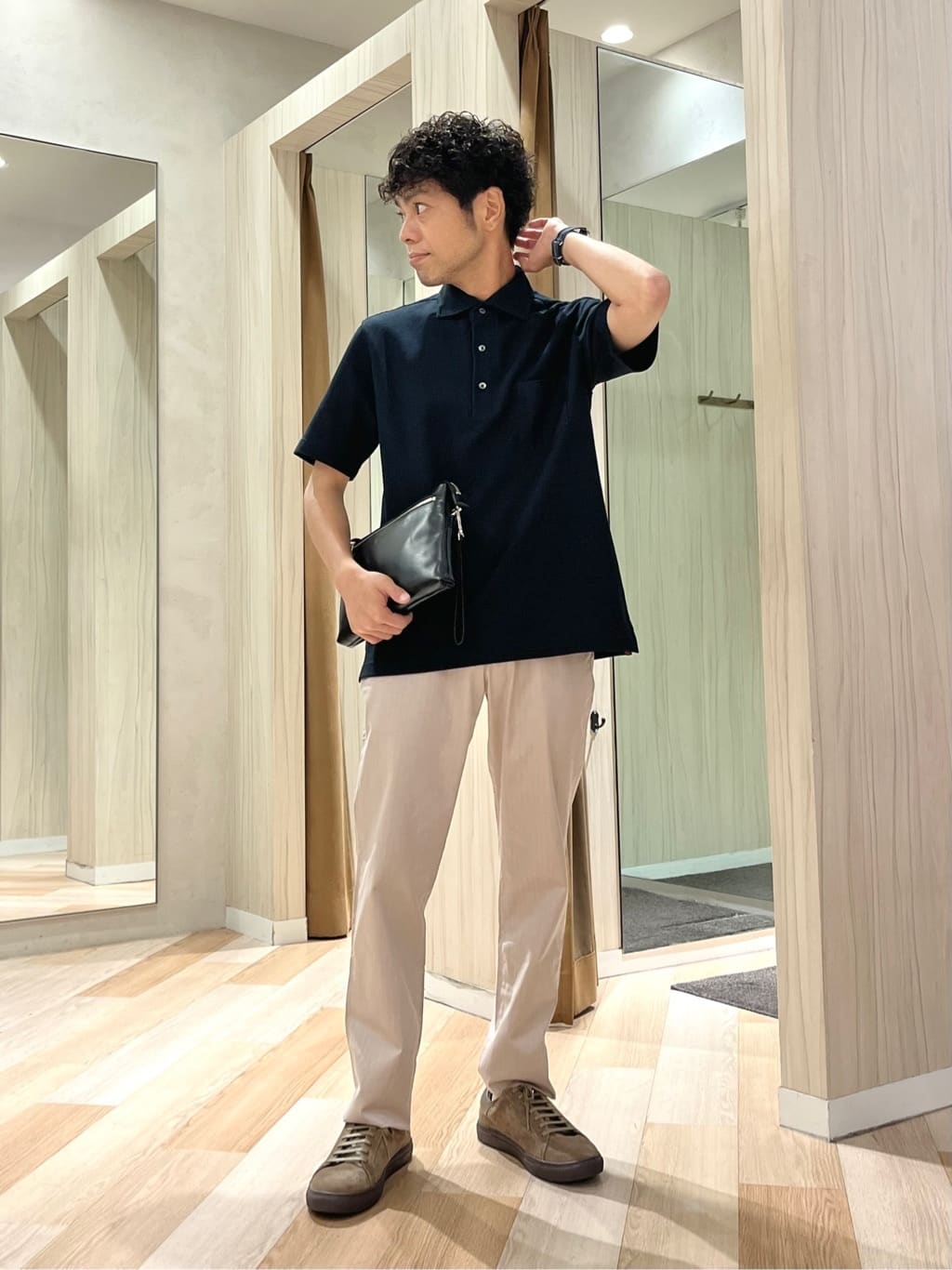 TAKEO KIKUCHIの【全7サイズ*8色展開!】トップマルチヘリンボン パンツを使ったコーディネートを紹介します。｜Rakuten Fashion(楽天ファッション／旧楽天ブランドアベニュー)6183893