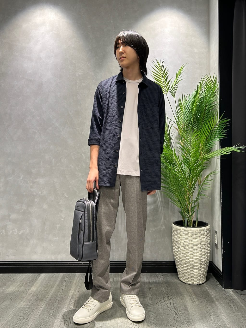 TAKEO KIKUCHIの【抗菌防臭/7分袖】サッカージャージ ストライプシャツを使ったコーディネートを紹介します。｜Rakuten Fashion(楽天ファッション／旧楽天ブランドアベニュー)6184380