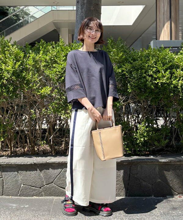 BEAMS HEARTの袖レース ポンチプルオーバーを使ったコーディネートを紹介します。｜Rakuten Fashion(楽天ファッション／旧楽天ブランドアベニュー)6184708