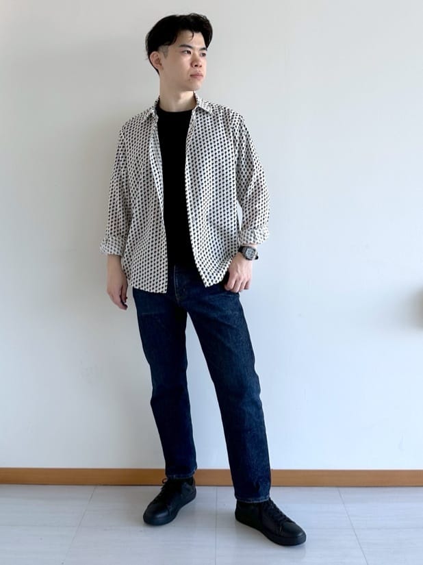 TAKEO KIKUCHIのボーラーハット柄 長袖シャツを使ったコーディネートを紹介します。｜Rakuten Fashion(楽天ファッション／旧楽天ブランドアベニュー)6184929