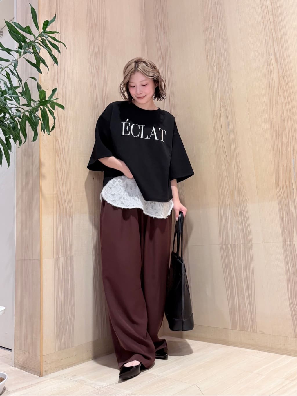 LASUDのパネルデザインヴィンテージライクトートバッグを使ったコーディネートを紹介します。｜Rakuten Fashion(楽天ファッション／旧楽天ブランドアベニュー)6193202