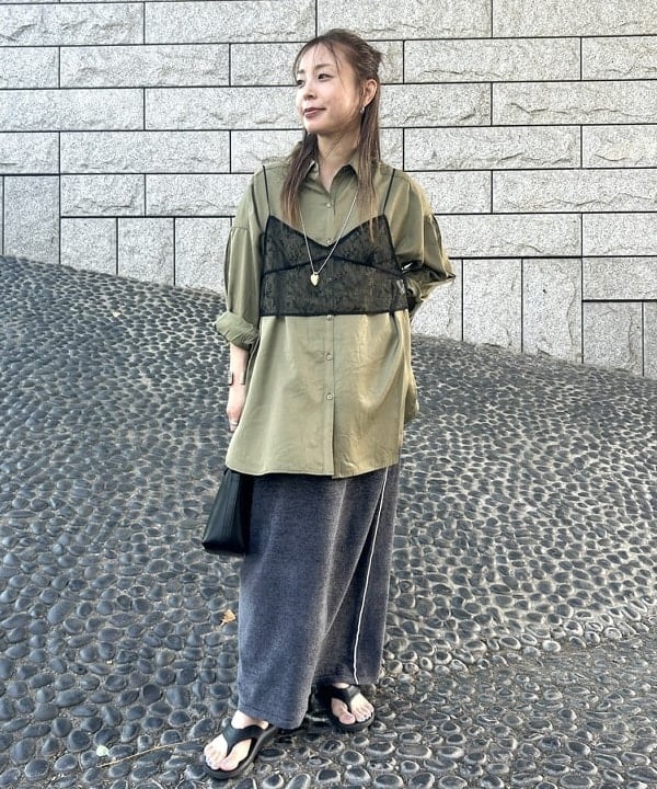 BEAMS HEARTのビスチェ * ロングスリーブシャツ(セットアイテム)を使ったコーディネートを紹介します。｜Rakuten Fashion(楽天ファッション／旧楽天ブランドアベニュー)6193674