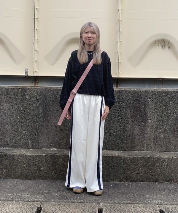 BEAMS HEARTのモールボーダー 2WAY ブラウスを使ったコーディネートを紹介します。｜Rakuten Fashion(楽天ファッション／旧楽天ブランドアベニュー)6193727