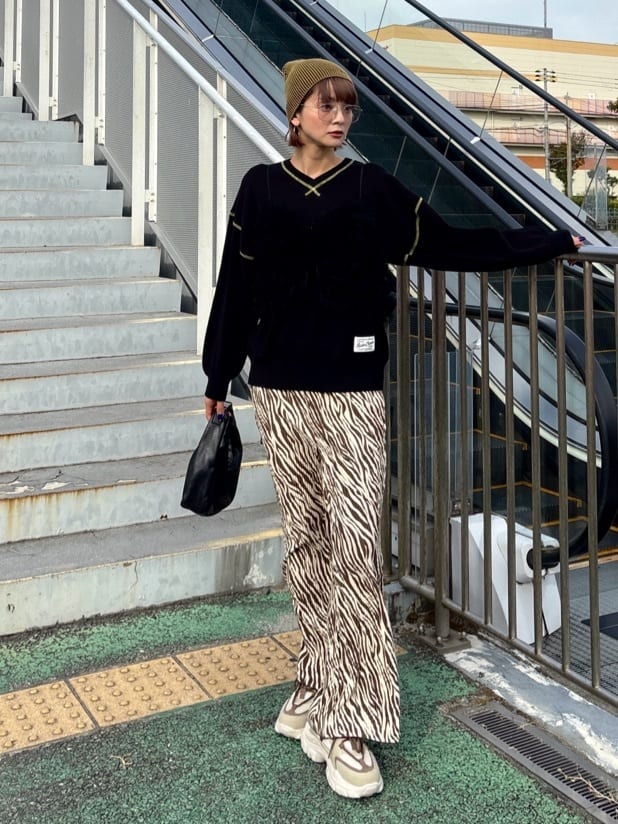 RODEO CROWNS WIDE BOWLのMENS ボリュームソールスニーカーを使ったコーディネートを紹介します。｜Rakuten Fashion(楽天ファッション／旧楽天ブランドアベニュー)6194462