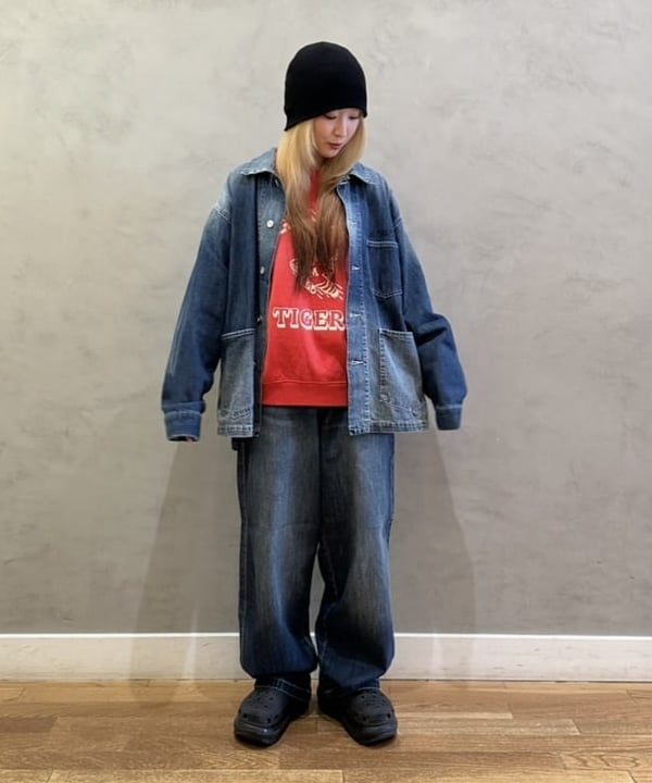 BEAMS HEARTのヴィンテージ デニムカバーオールを使ったコーディネートを紹介します。｜Rakuten Fashion(楽天ファッション／旧楽天ブランドアベニュー)6197283