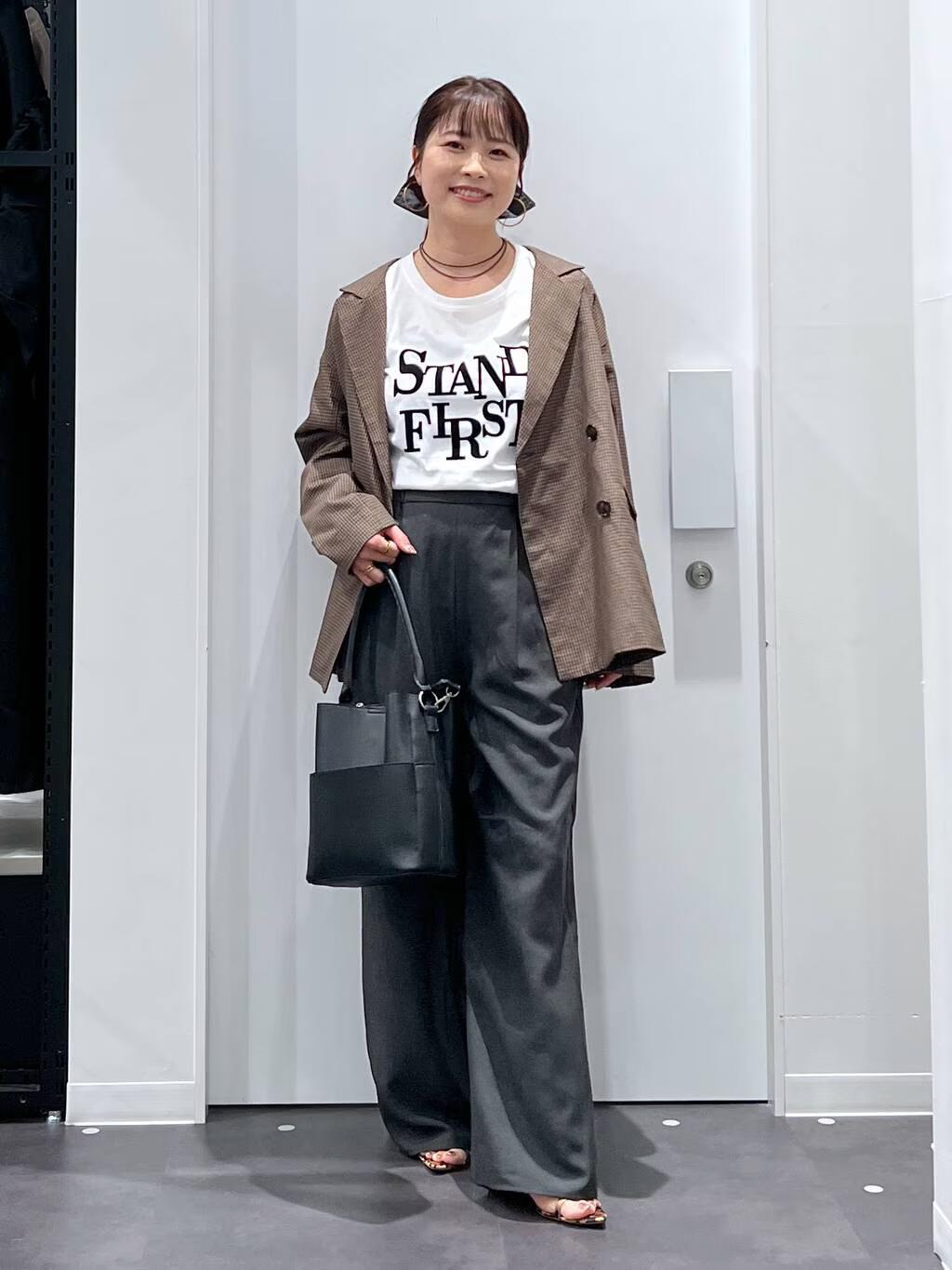 LAKOLEのチェックダブルジャケットを使ったコーディネートを紹介します。｜Rakuten Fashion(楽天ファッション／旧楽天ブランドアベニュー)6196638