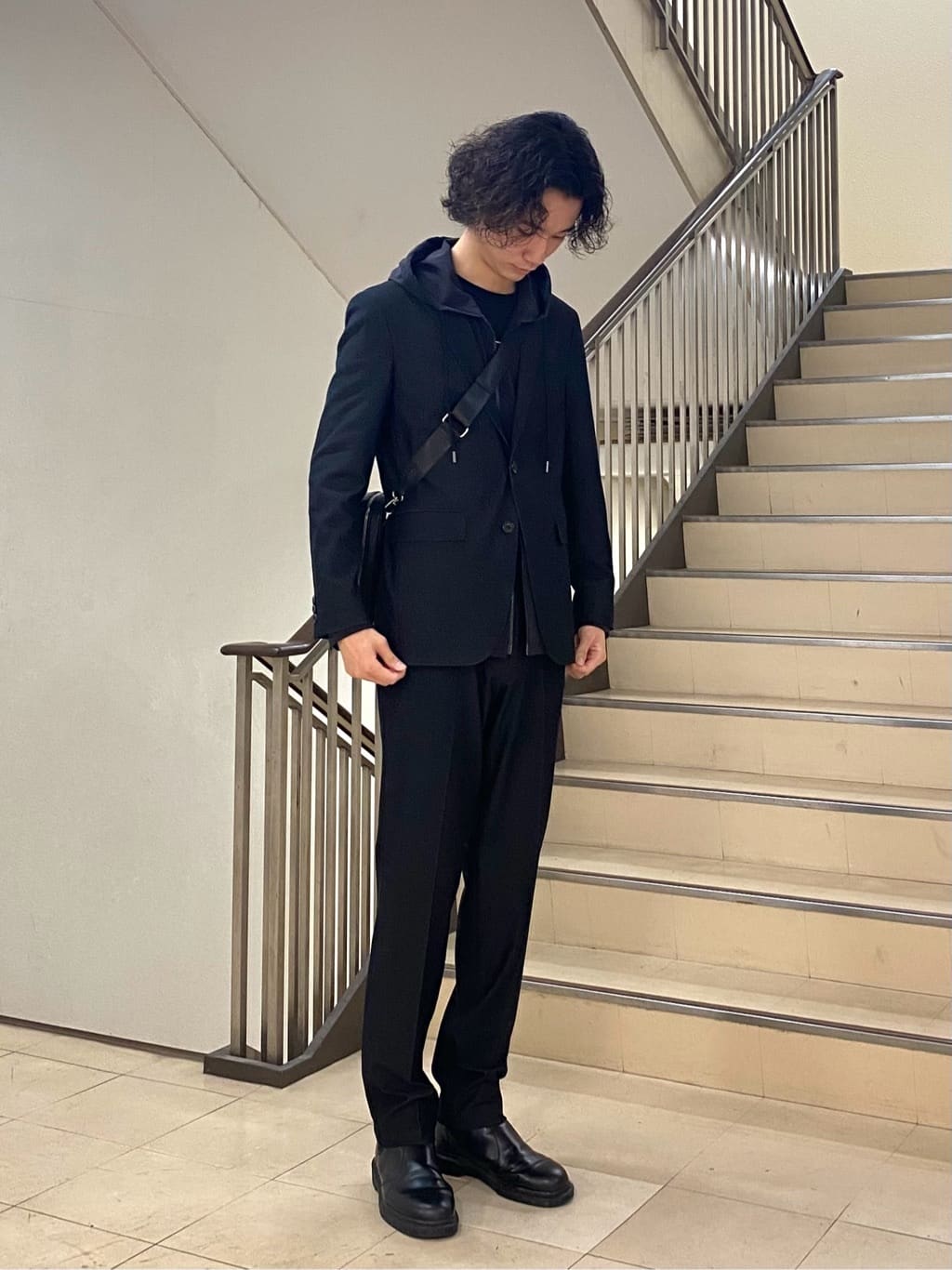 TAKEO KIKUCHIの【3D ナイロン ストレッチ】ジップアップ フードブルゾンを使ったコーディネートを紹介します。｜Rakuten Fashion(楽天ファッション／旧楽天ブランドアベニュー)6201502