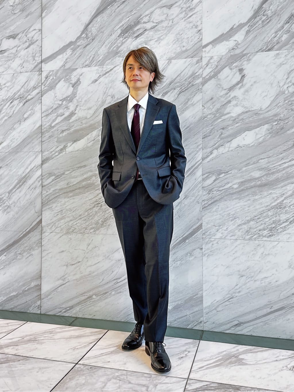 TAKEO KIKUCHIのシャイニーシャークピンヘッド スーツ/3ピース対応可を使ったコーディネートを紹介します。｜Rakuten Fashion(楽天ファッション／旧楽天ブランドアベニュー)6202114