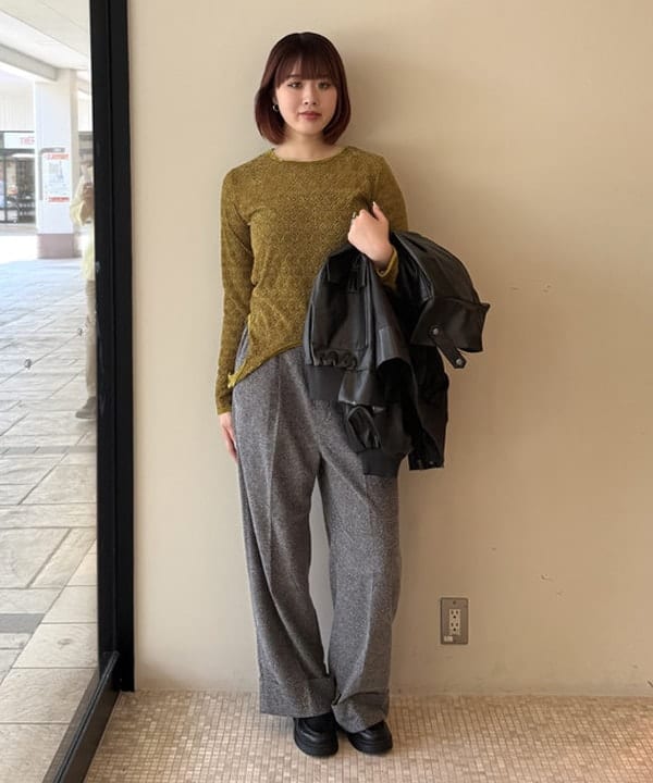 BEAMS HEARTのネップ 裾ダブル パンツを使ったコーディネートを紹介します。｜Rakuten Fashion(楽天ファッション／旧楽天ブランドアベニュー)6205565