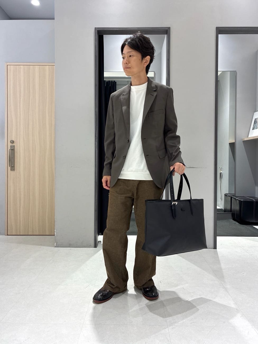 TAKEO KIKUCHIの【COOL CITY WEAR】アーバンクール ジャケット /接触冷感・吸水速乾を使ったコーディネートを紹介します。｜Rakuten Fashion(楽天ファッション／旧楽天ブランドアベニュー)6205735