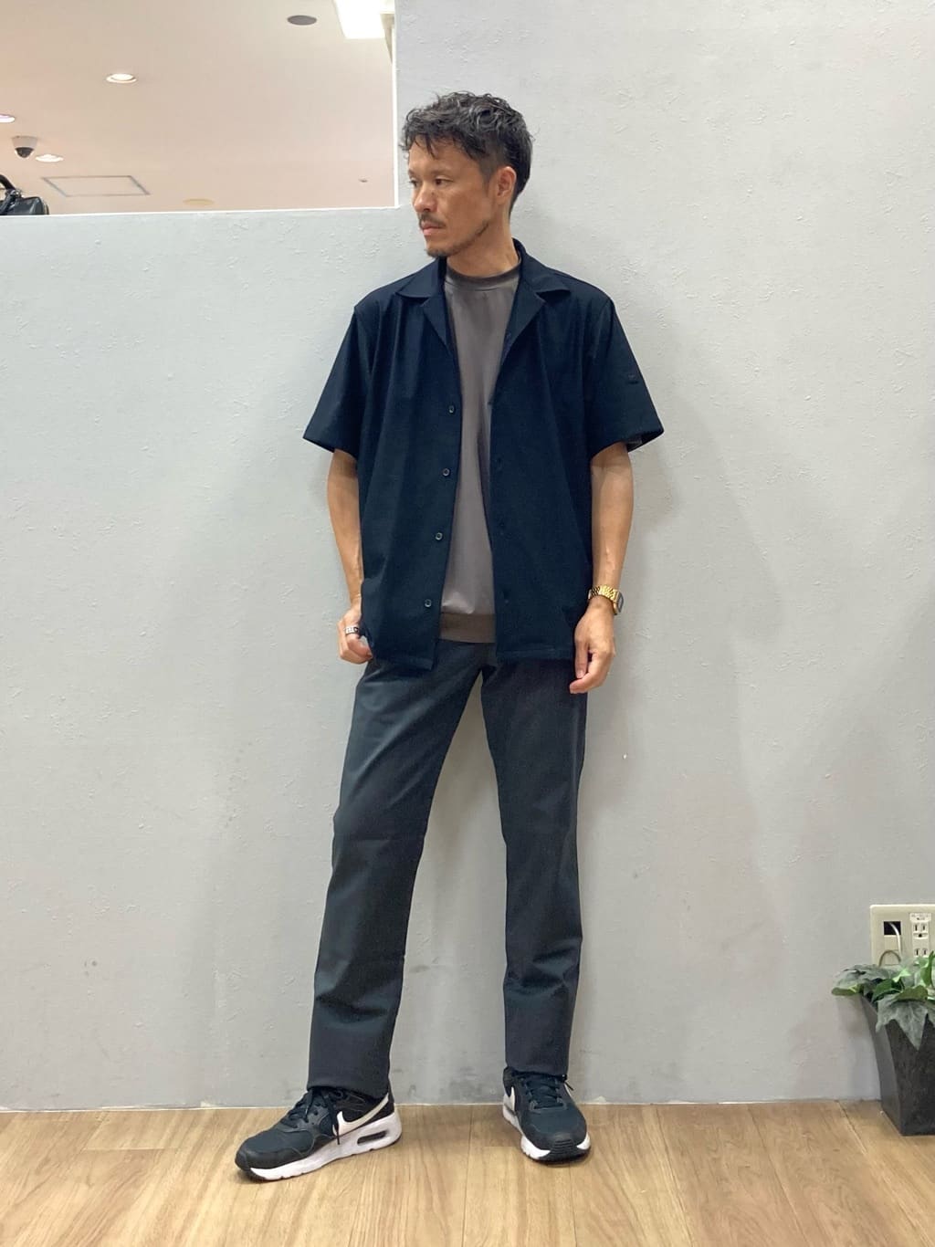 TAKEO KIKUCHIの【COOL CITY WEAR】エアートール オープンカラーシャツ /接触冷感・通気性を使ったコーディネートを紹介します。｜Rakuten Fashion(楽天ファッション／旧楽天ブランドアベニュー)6205864