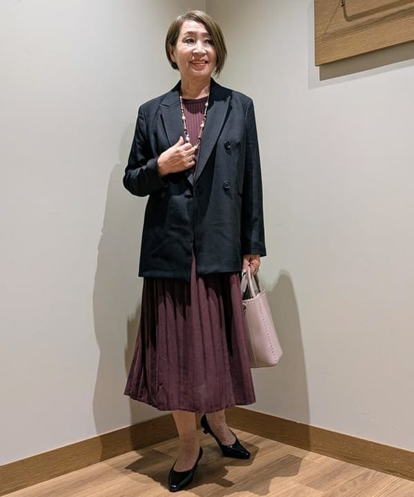 BEAMS HEARTの【洗濯機洗い可】クロスケシプリーツ ワンピース 25AW お仕事 ビジネス 通勤 オンオフ兼用を使ったコーディネートを紹介します。｜Rakuten Fashion(楽天ファッション／旧楽天ブランドアベニュー)6206820