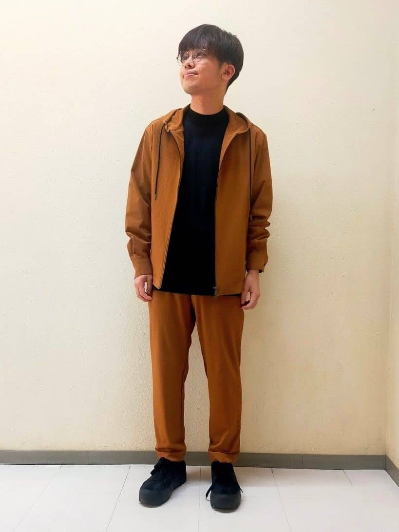 TAKEO KIKUCHIの【3D ナイロン ストレッチ】ジップアップ フードブルゾンを使ったコーディネートを紹介します。｜Rakuten Fashion(楽天ファッション／旧楽天ブランドアベニュー)6207929