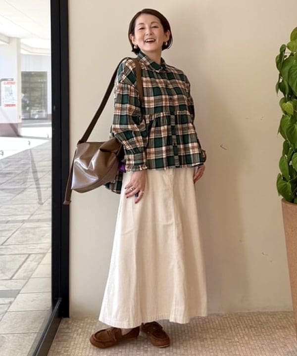 BEAMS HEARTの切替 フレア チェック シャツを使ったコーディネートを紹介します。｜Rakuten Fashion(楽天ファッション／旧楽天ブランドアベニュー)6208834