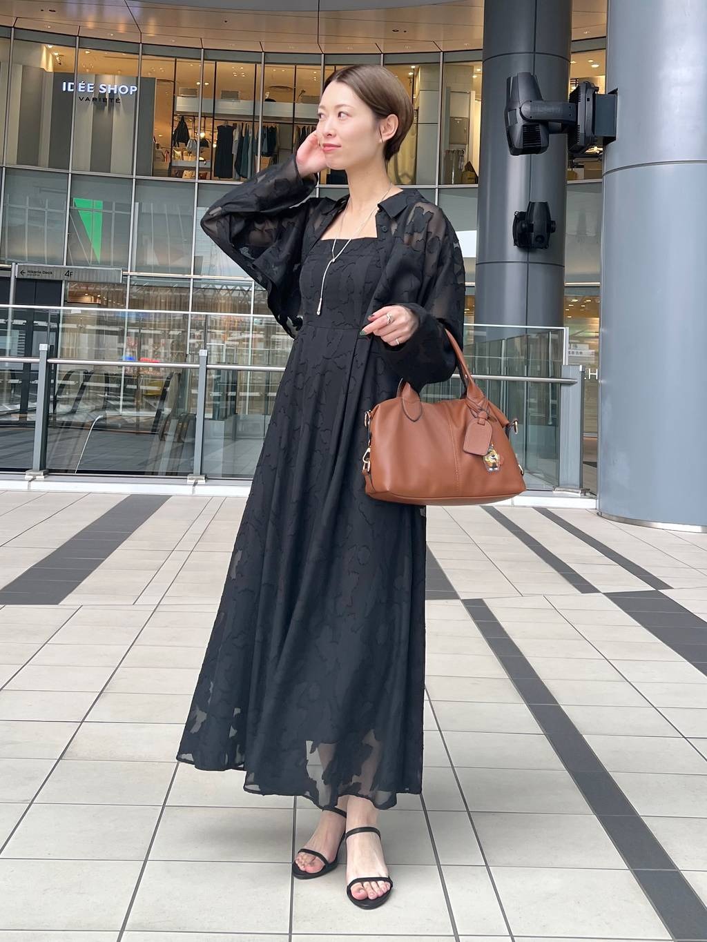 mysty womanのミドルボストンBAGを使ったコーディネートを紹介します。｜Rakuten Fashion(楽天ファッション／旧楽天ブランドアベニュー)6210244
