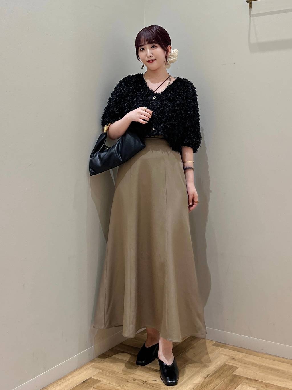 mysty womanのグレースカットミュールを使ったコーディネートを紹介します。｜Rakuten Fashion(楽天ファッション／旧楽天ブランドアベニュー)6210246