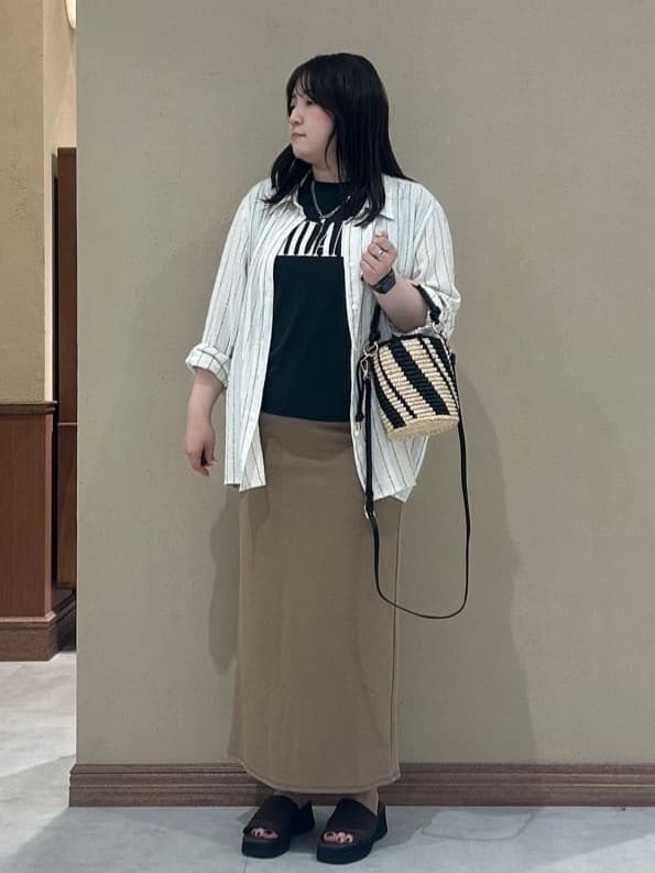 Vinのジャージーナロースカートを使ったコーディネートを紹介します。｜Rakuten Fashion(楽天ファッション／旧楽天ブランドアベニュー)6220863