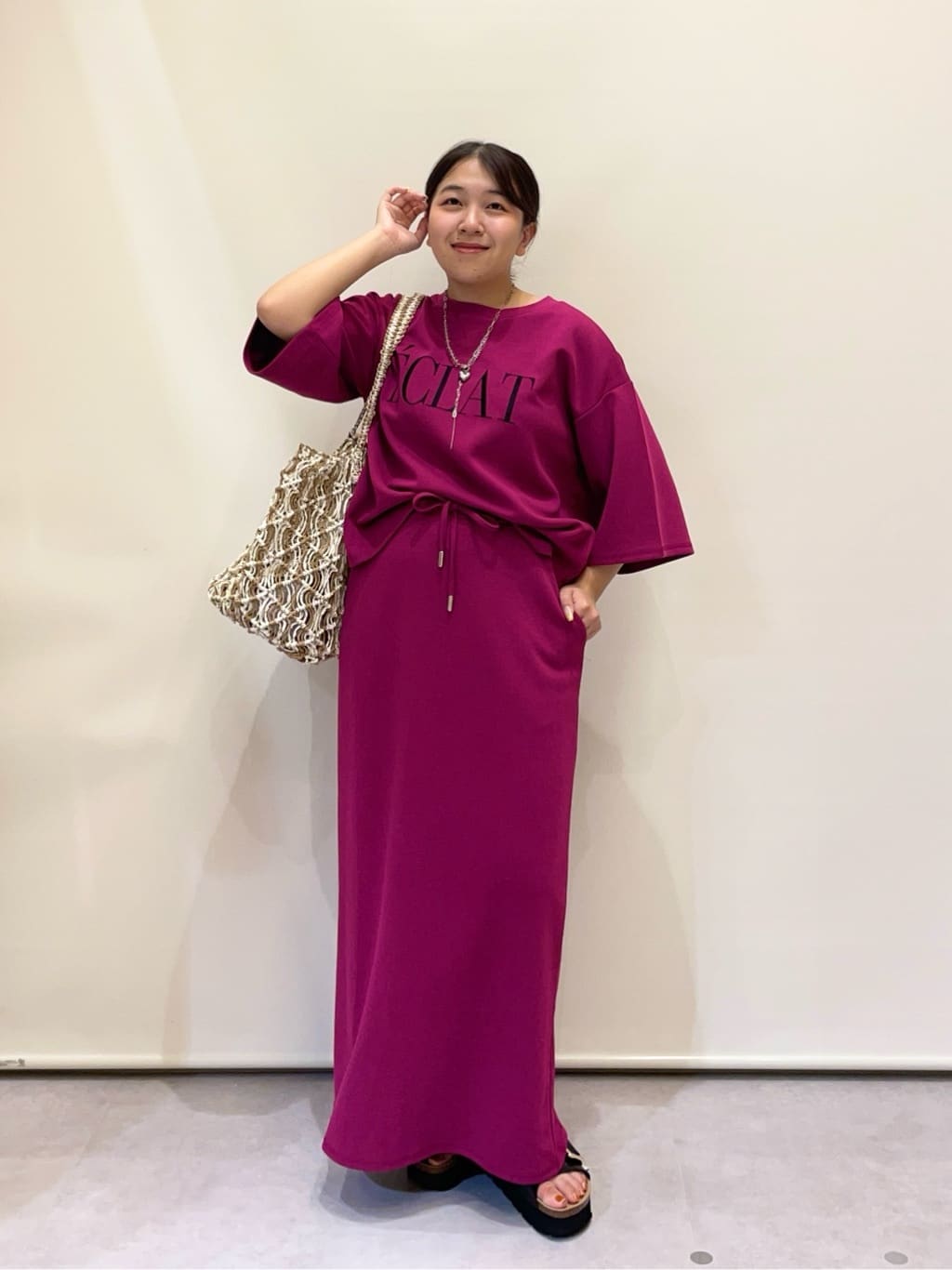 Vinのジャージーナロースカートを使ったコーディネートを紹介します。｜Rakuten Fashion(楽天ファッション／旧楽天ブランドアベニュー)6220864