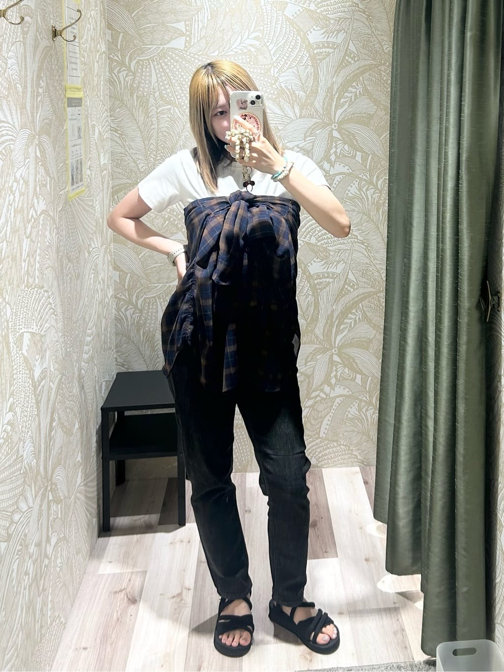 Green ParksのフライスコンパクトTシャツを使ったコーディネートを紹介します。｜Rakuten Fashion(楽天ファッション／旧楽天ブランドアベニュー)6223157
