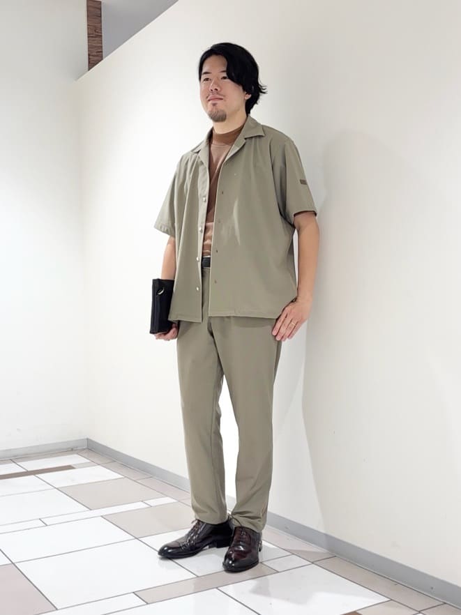TAKEO KIKUCHIの【COOL CITY WEAR】エアートール オープンカラーシャツ /接触冷感・通気性を使ったコーディネートを紹介します。｜Rakuten Fashion(楽天ファッション／旧楽天ブランドアベニュー)6224491