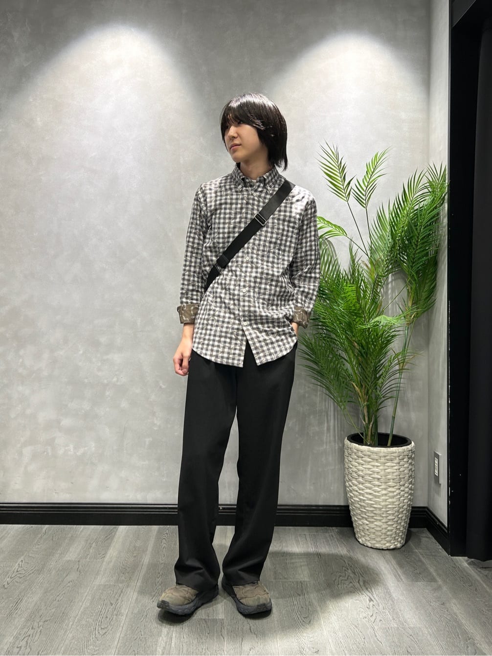 TAKEO KIKUCHIのチェックボーラーガーゼシャツを使ったコーディネートを紹介します。｜Rakuten Fashion(楽天ファッション／旧楽天ブランドアベニュー)6225332