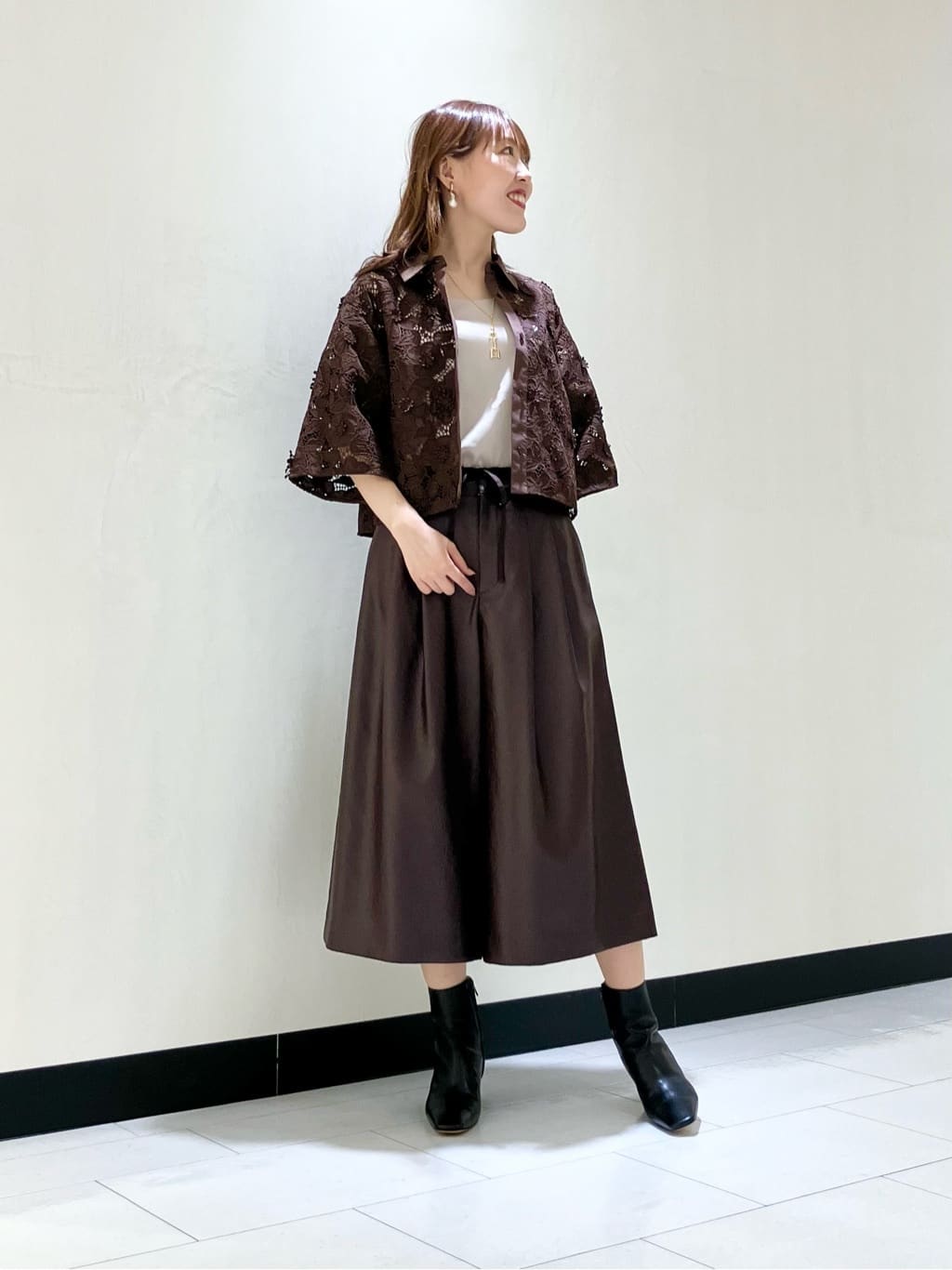 ANAYI | レース刺繍クロップドシャツ | Rakuten Fashion(楽天