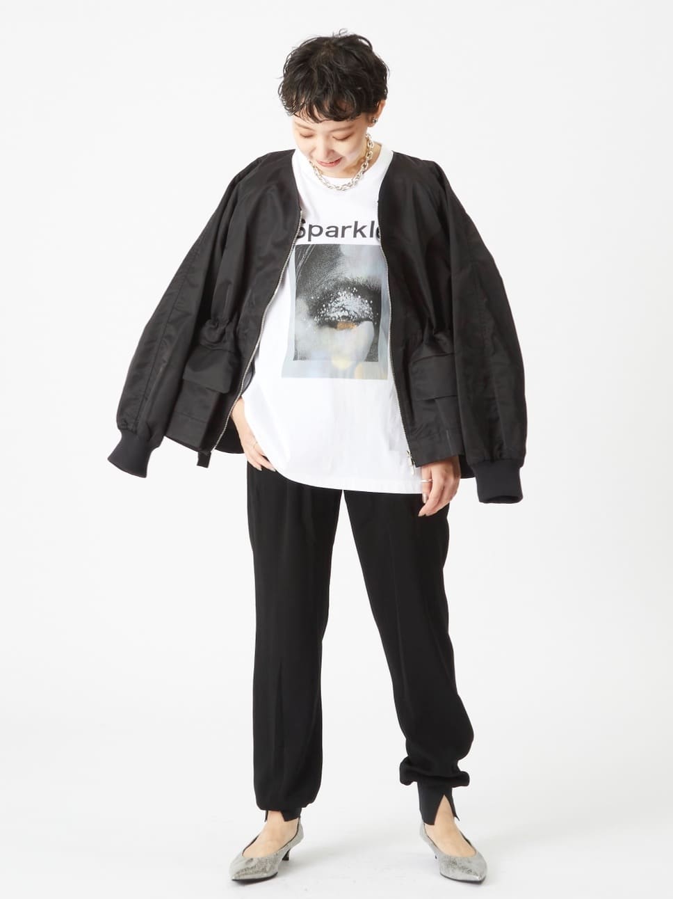 1er ArrondissementのフォトプリントTシャツ(Sparkle)を使ったコーディネートを紹介します。｜Rakuten Fashion(楽天ファッション／旧楽天ブランドアベニュー)6233399