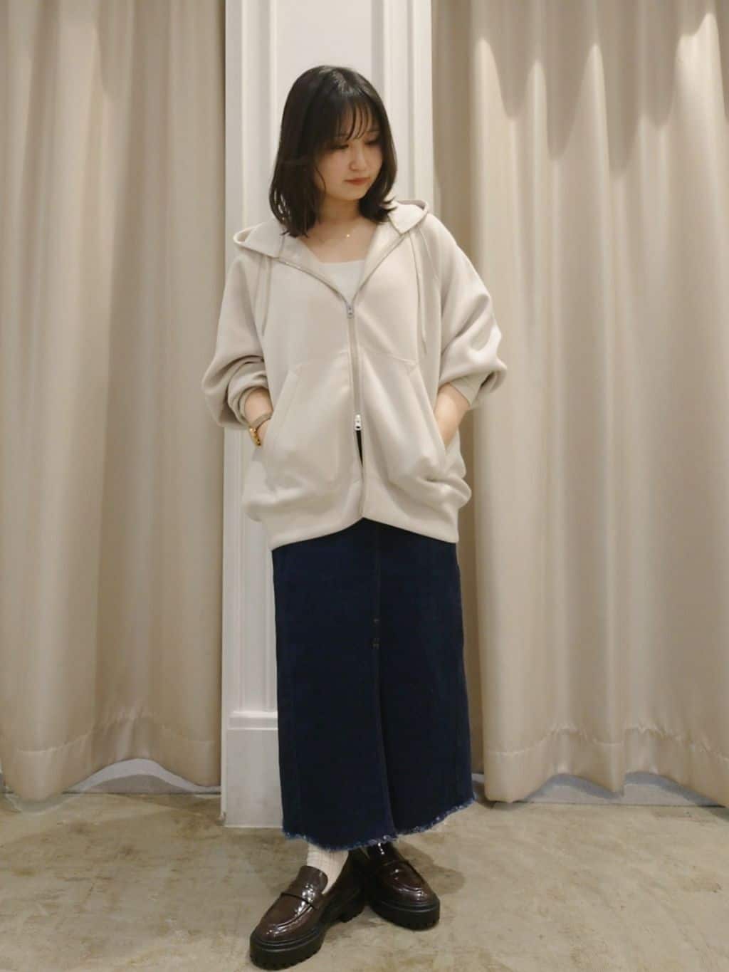 AMERICAN HOLICのダンボールポンチZIPパーカーを使ったコーディネートを紹介します。｜Rakuten Fashion(楽天ファッション／旧楽天ブランドアベニュー)6233288