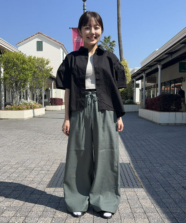 BEAMS HEARTのカップ付き クロップド タンクトップを使ったコーディネートを紹介します。｜Rakuten Fashion(楽天ファッション／旧楽天ブランドアベニュー)6241336