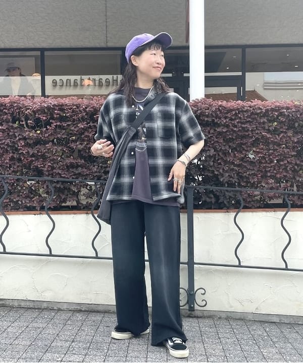 BEAMS HEARTのシアー オンブレーチェック シャツを使ったコーディネートを紹介します。｜Rakuten Fashion(楽天ファッション／旧楽天ブランドアベニュー)6241353