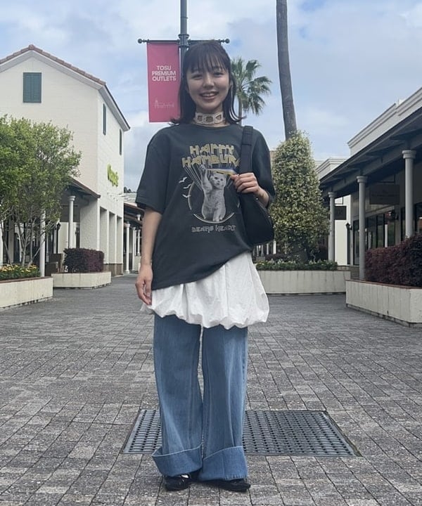 BEAMS HEARTのセンタープレス ワイドデニムパンツ(S~M)を使ったコーディネートを紹介します。｜Rakuten Fashion(楽天ファッション／旧楽天ブランドアベニュー)6241399