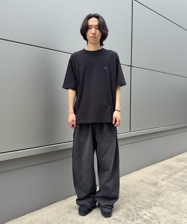 BEAMS HEARTのGMS ワイドストレート  コットンウラケ パンツを使ったコーディネートを紹介します。｜Rakuten Fashion(楽天ファッション／旧楽天ブランドアベニュー)6241461