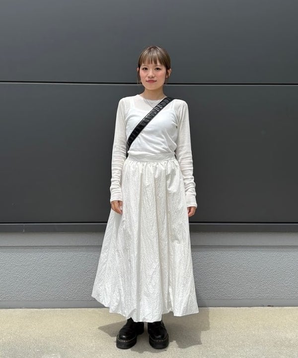 BEAMS HEARTのワッシャー バルーンスカートを使ったコーディネートを紹介します。｜Rakuten Fashion(楽天ファッション／旧楽天ブランドアベニュー)6241466