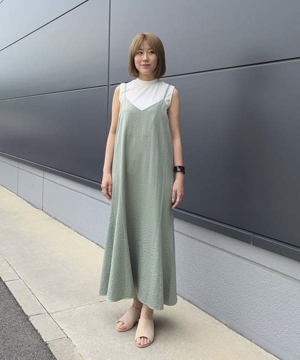 BEAMS HEARTのキャミソールワンピース&ハイネックトップス(セットアイテム)を使ったコーディネートを紹介します。｜Rakuten Fashion(楽天ファッション／旧楽天ブランドアベニュー)6241481